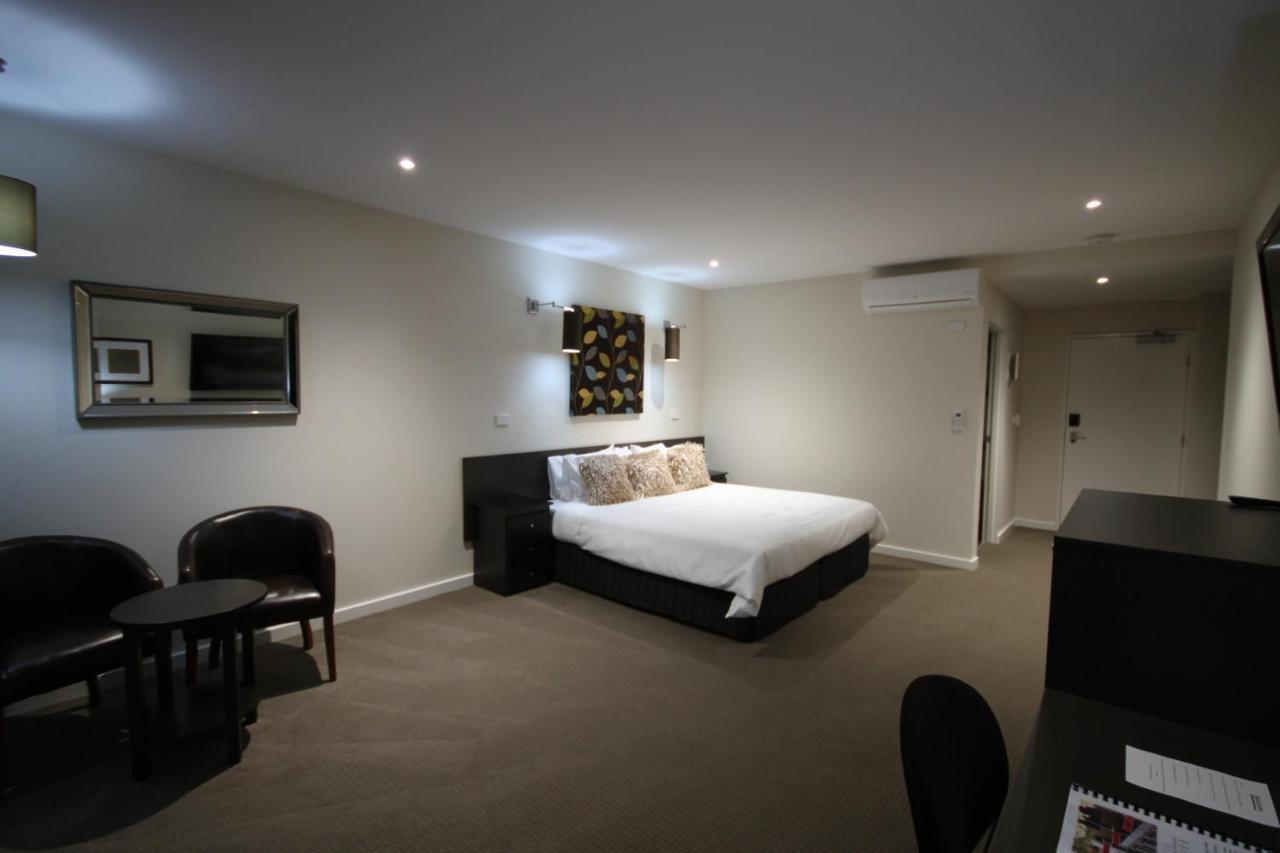 Hogans Motel Wallan Экстерьер фото