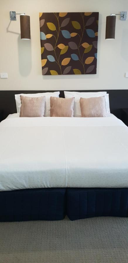 Hogans Motel Wallan Экстерьер фото