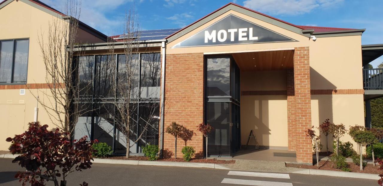 Hogans Motel Wallan Экстерьер фото